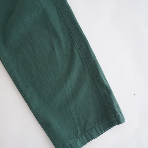 Aritzia Green Straight Leg Pants - Picture 4 of 13
